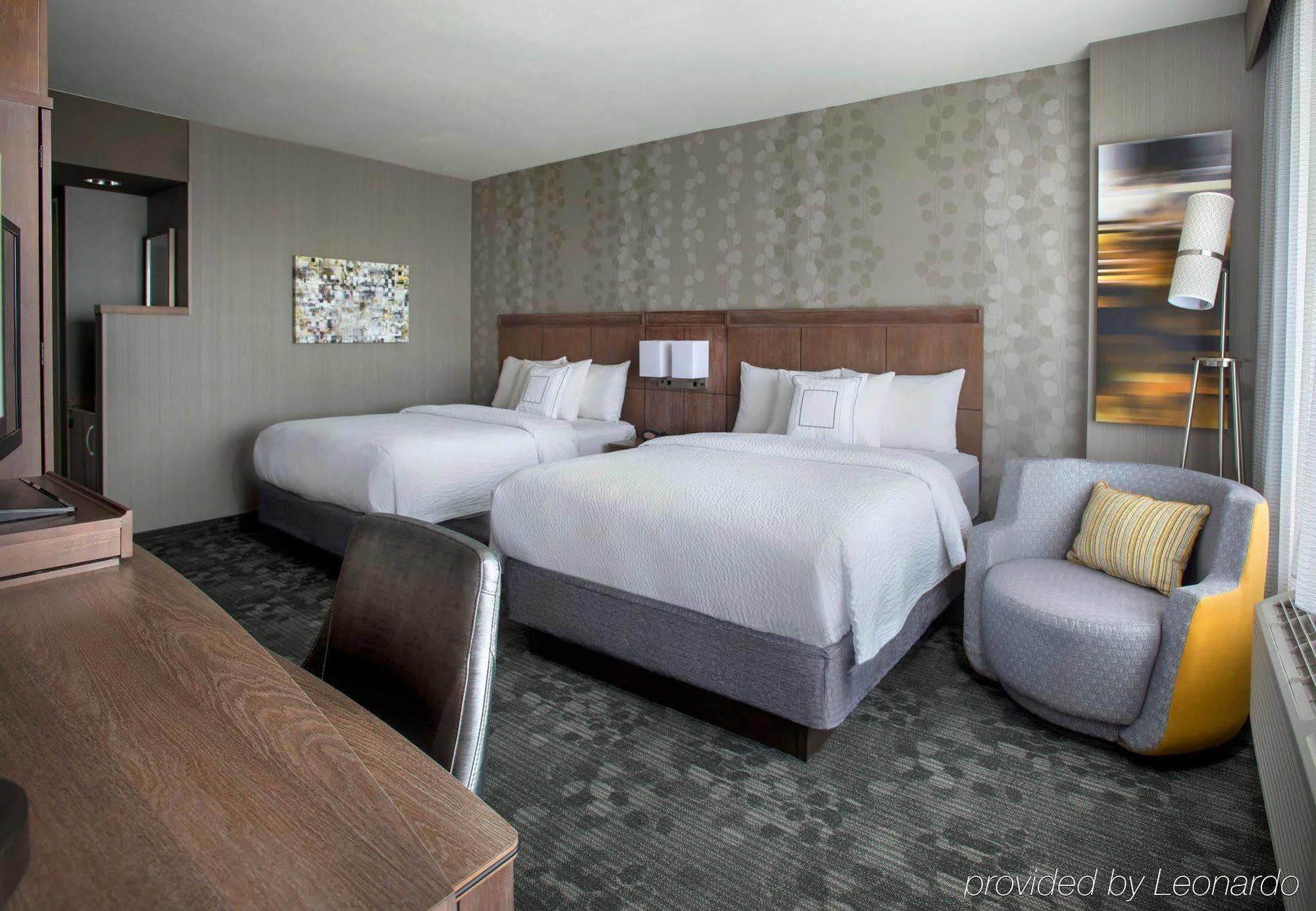 Courtyard by Marriott Philadelphia Lansdale Hotell Exteriör bild